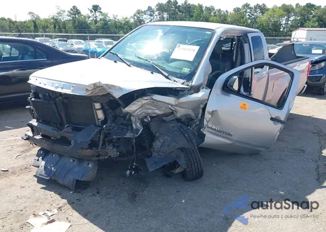 2010 Suzuki Equator z USA, uszkodzony, nr VIN 5Z62D0CT5AC413973